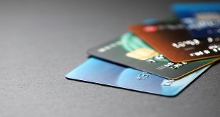 4 things to consider when you are selecting credit card